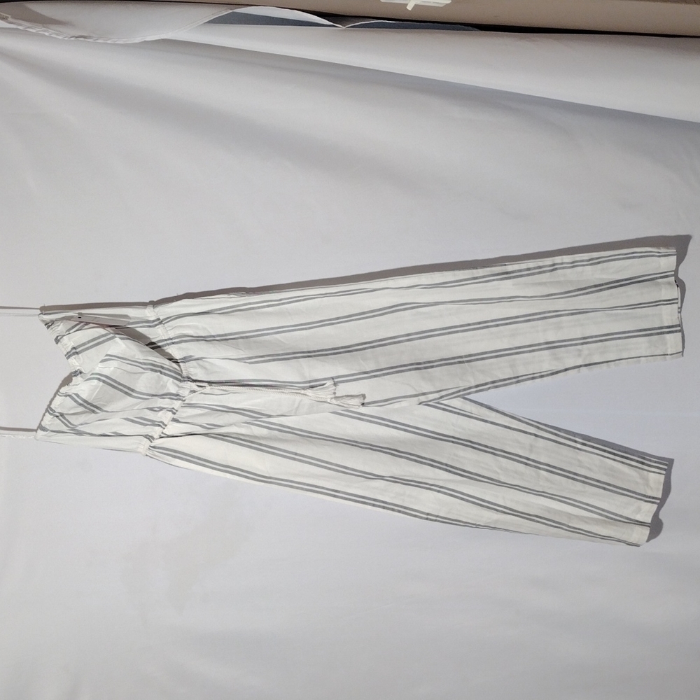 Goa BEACHWEAR BY JAPNA  LARGE JUMPER SLEEVELESS GRAY WHITE STRIPED NWT